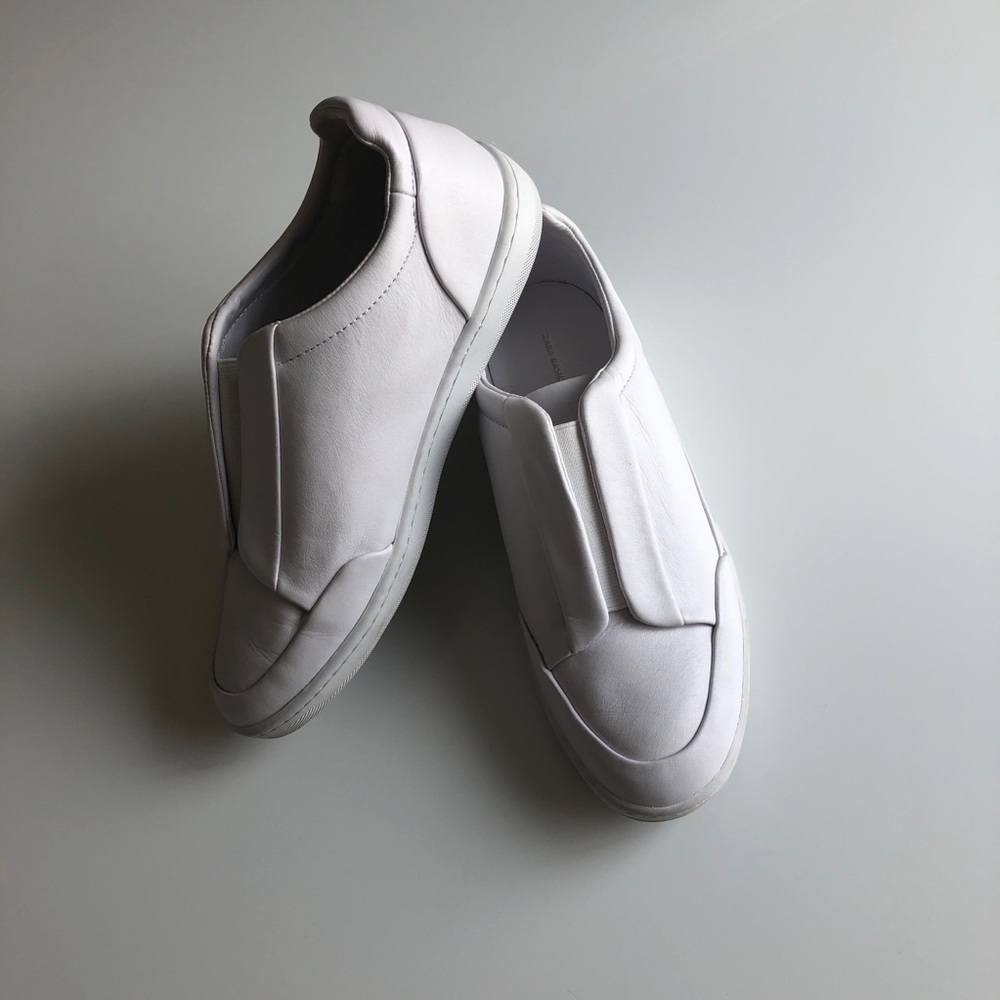 *Zara White Tennis Shoes*